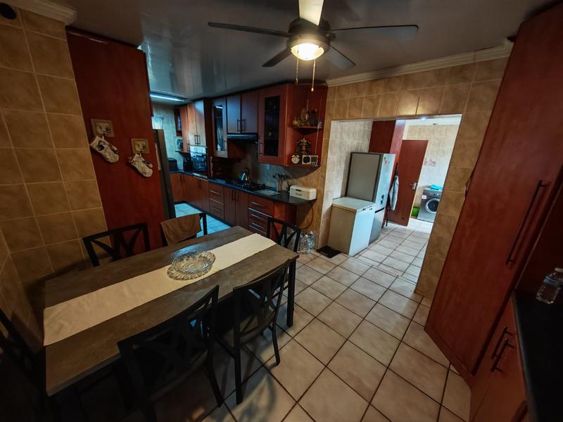 4 Bedroom Property for Sale in Vaalpark Free State